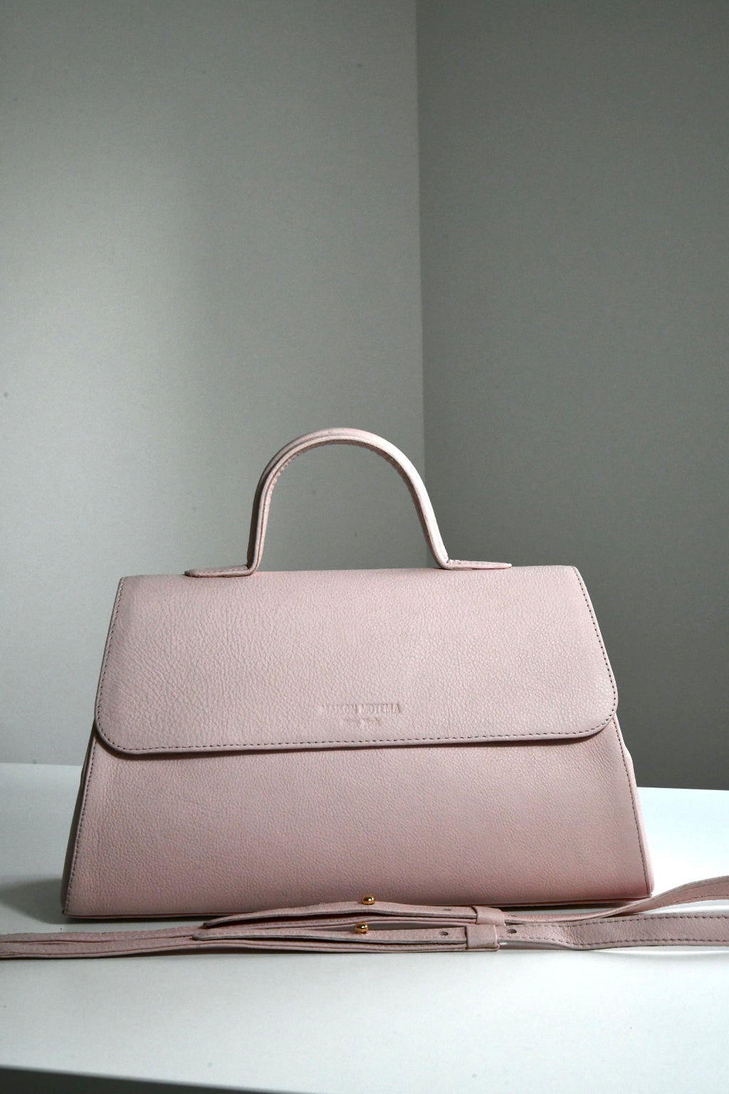 The Jackie, Rose Powder