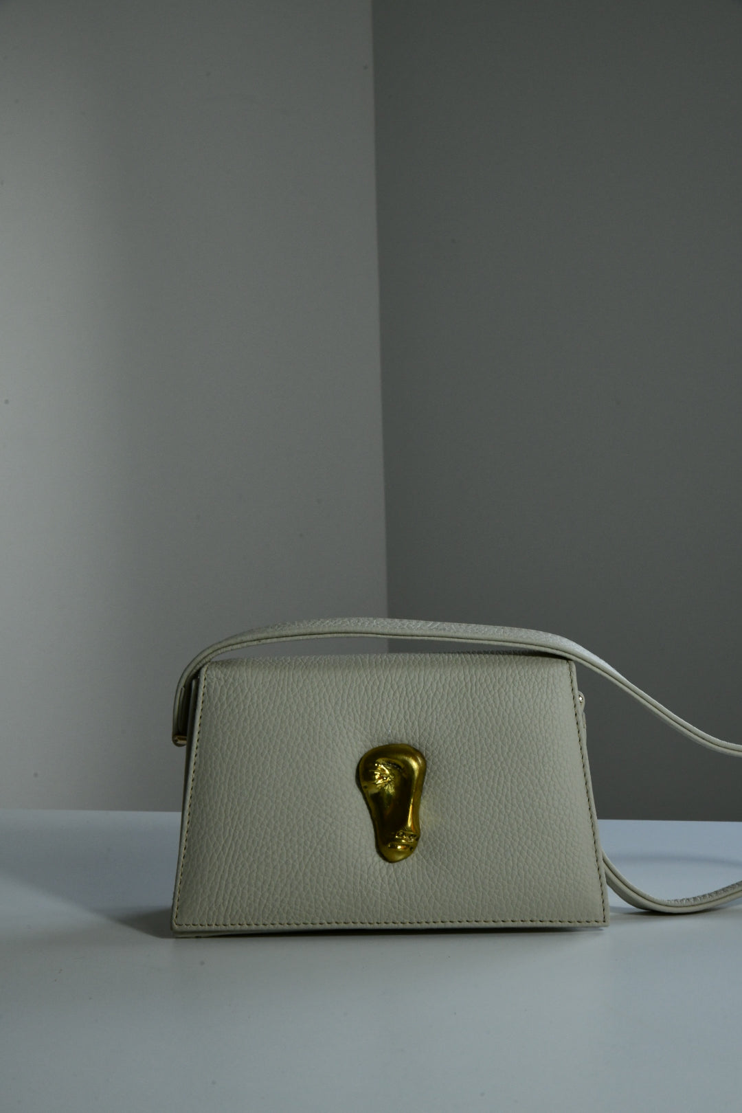 The Maam Bag, Cream Limited Series