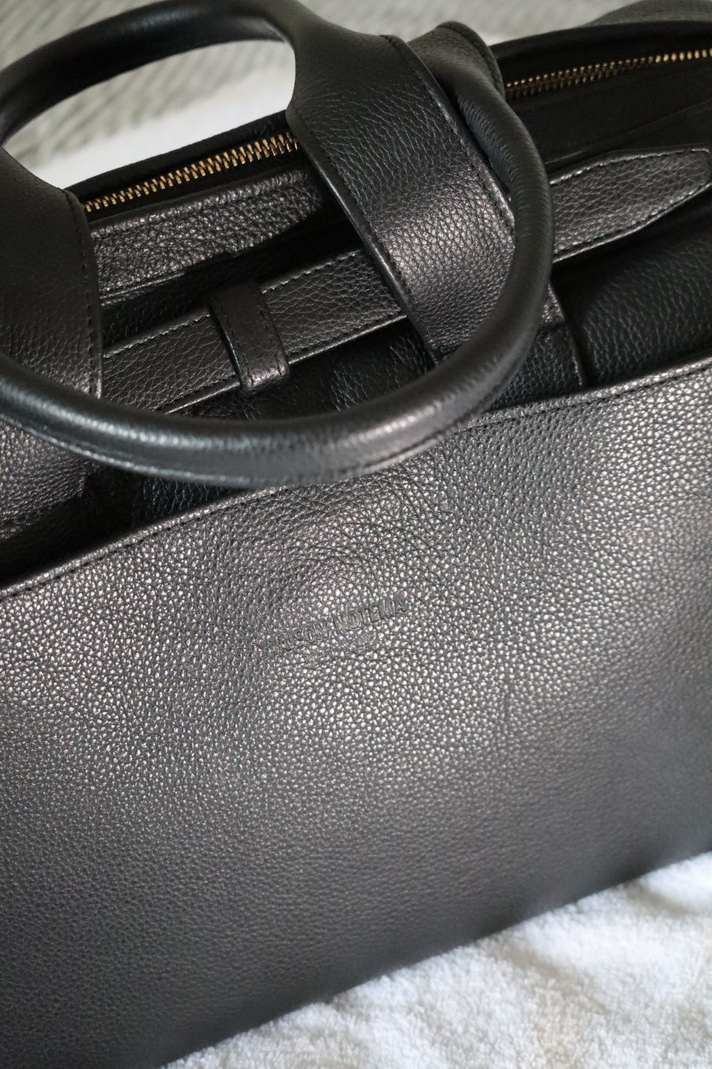 The Mini Voyage Travel Bag, Noir