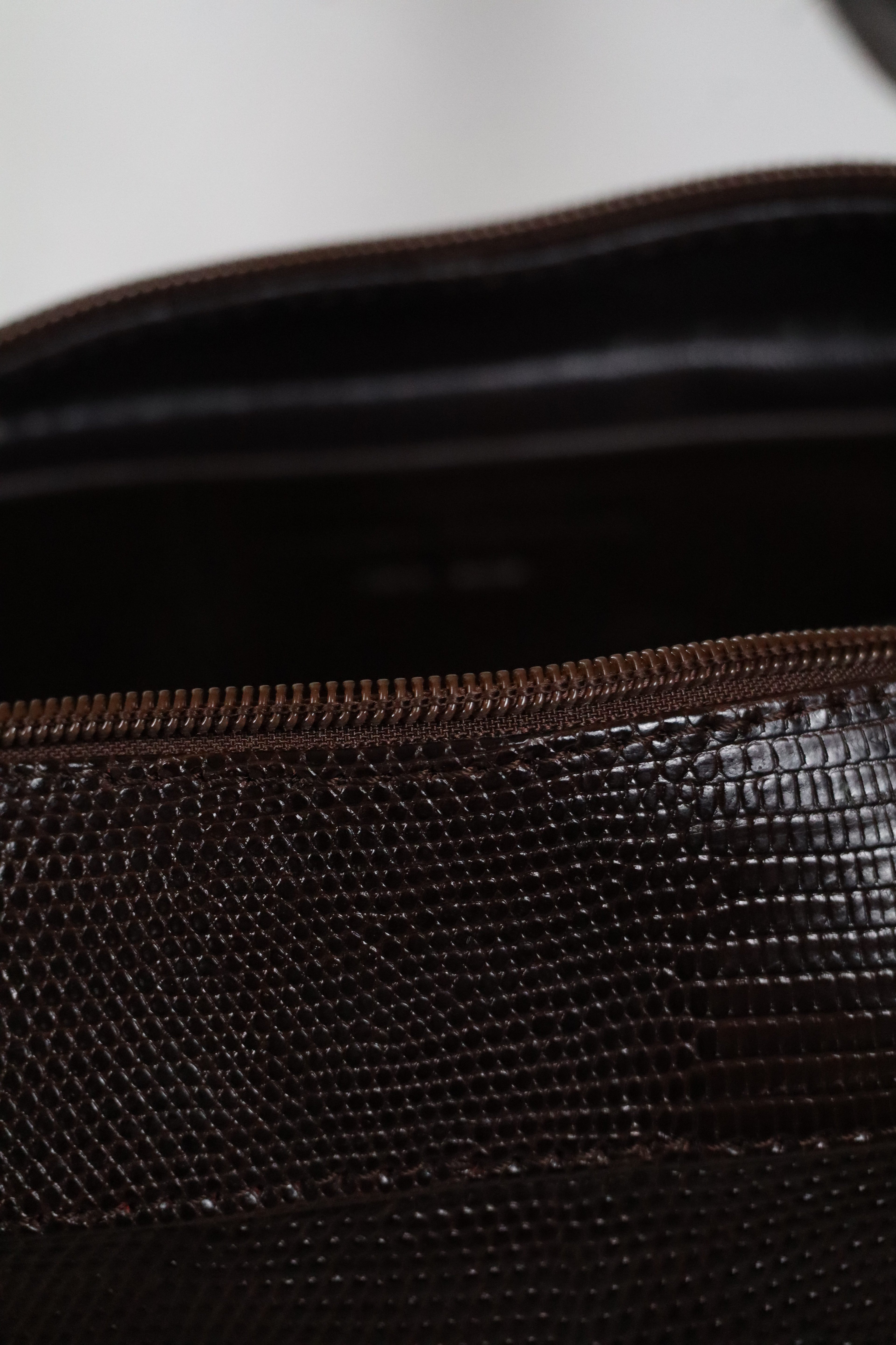 The Zale Bag, Terre Brune (Pre-Order)